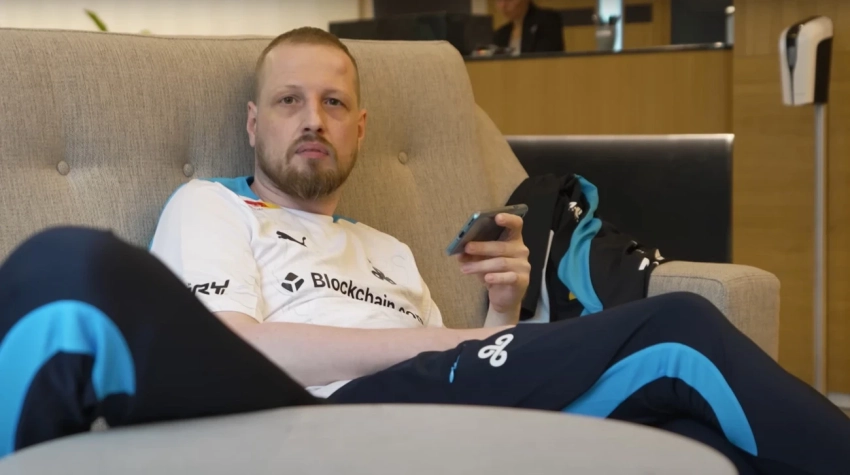 Тренер Virtus.pro по Counter-Strike 2 покидает состав команды